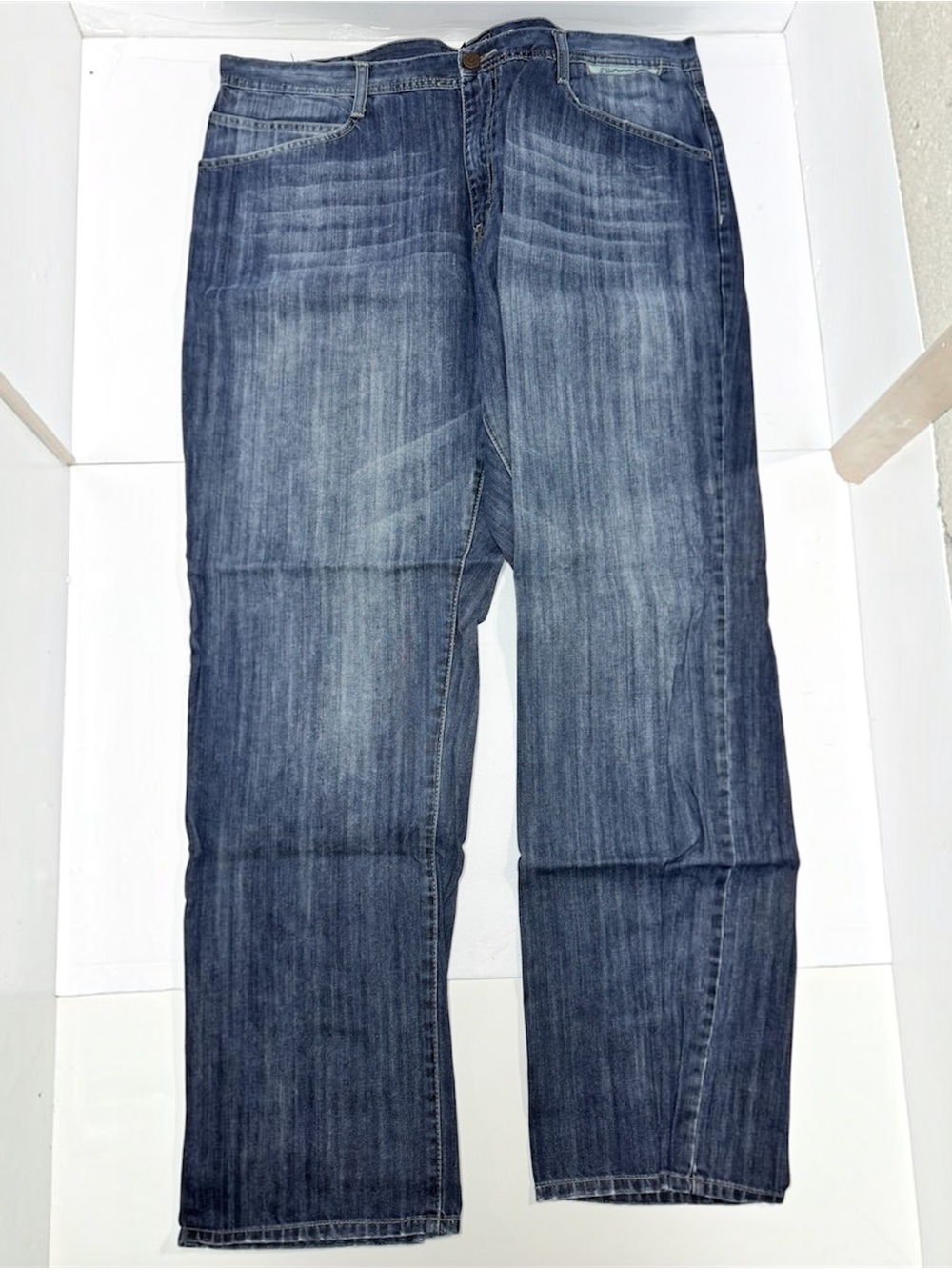 Vintage G Unit size 42x34 Men's Straight-Leg Jeans in Dark Blue